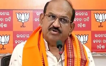 Jolt To Jayanarayan, SC Rejects Bail Plea