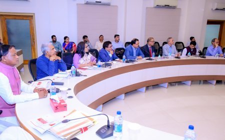 CM Reviews Pravasi Bharatiya Divas Arrangements